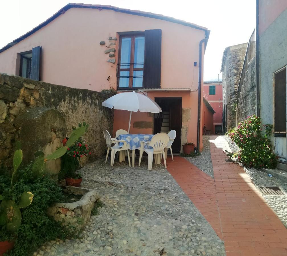 Casa Lorenzo Sulle Colline Di Levanto E Vicino Alle Cinqueterre Lt-0620 Luaran gambar